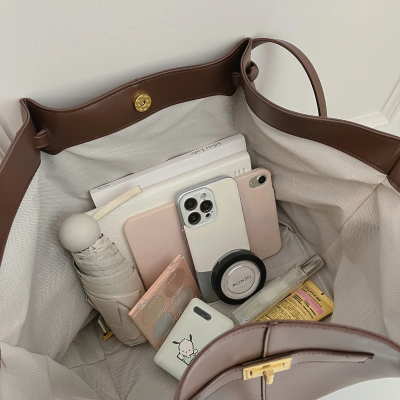 Women Luxury Wing Shape Tote B - Leatherwork Designs recension och pris